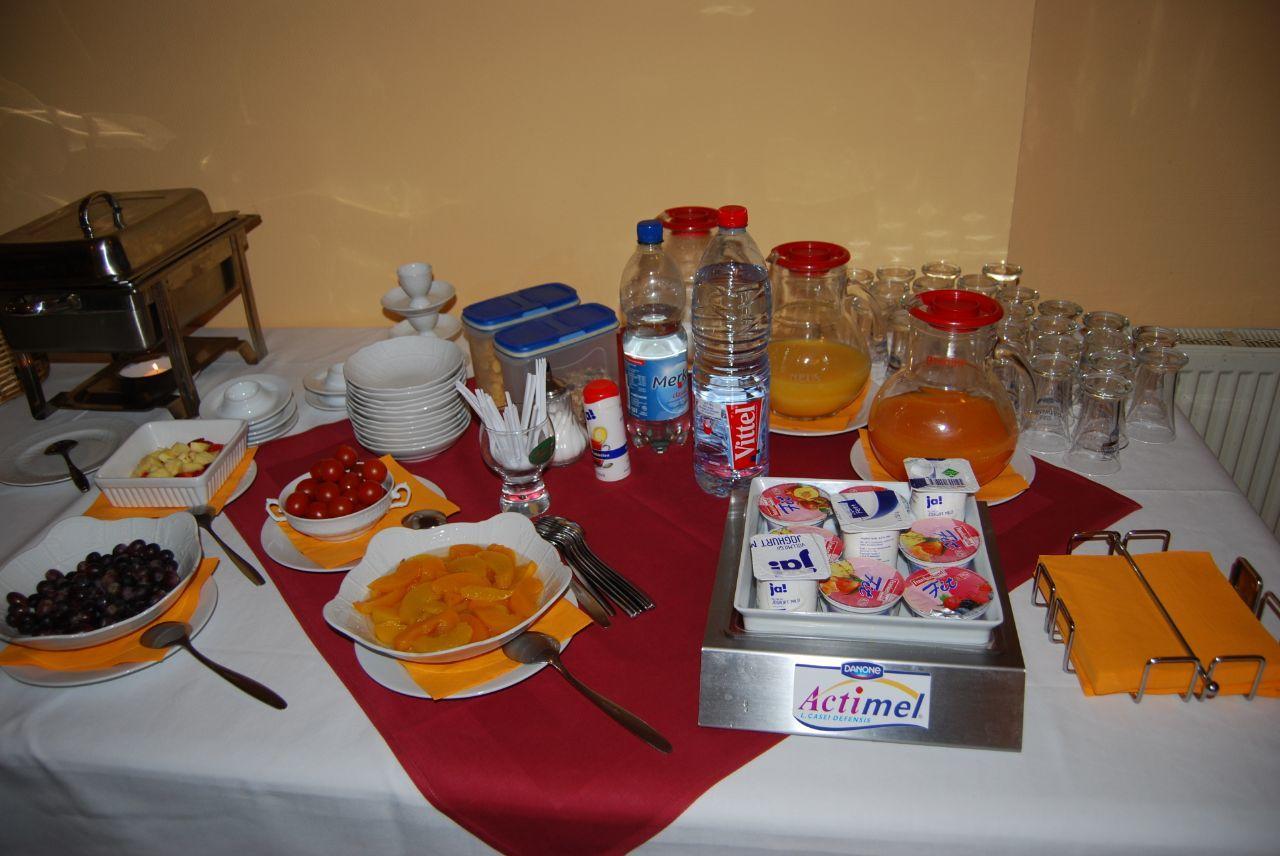 Отель Hotel 